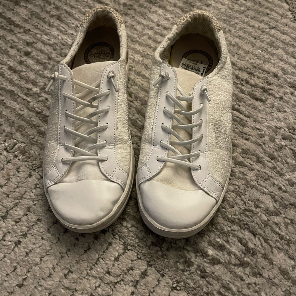 Hey dude sneakers